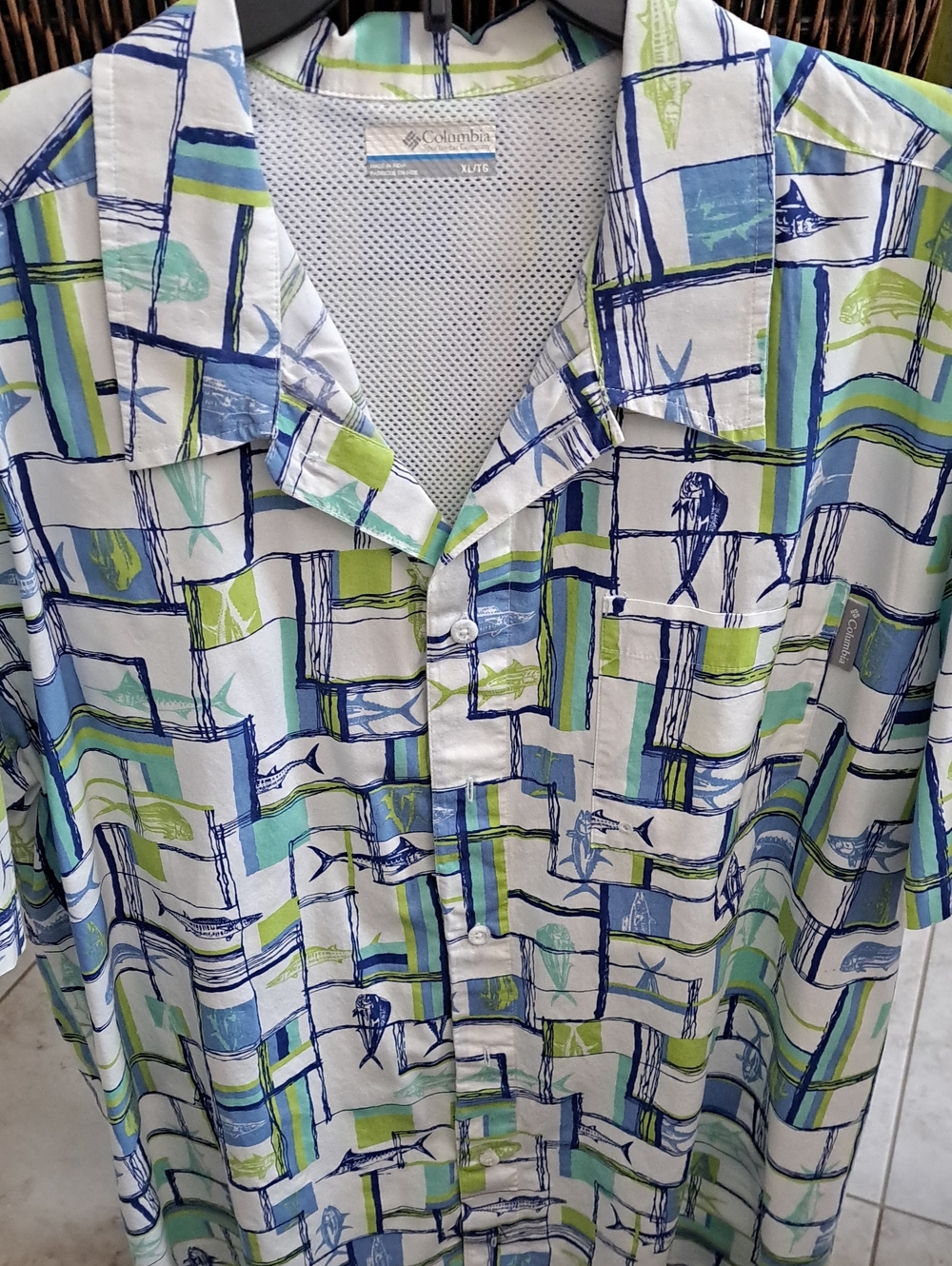 Columbia Men’s Short-Sleeve Button-Down Shirt — Blue, Green & White